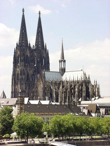 Cologne Cathedral<br>The imposing cathedral was built over a period of 600 years and somehow survived WWII bombings largely undamaged. It is the largest Gothic church in Northern Europe.Photo: Photo: DPA