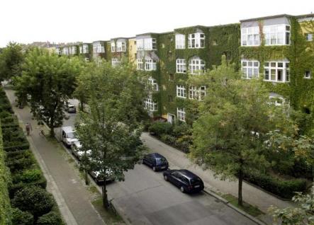 Berlin Modernism housing estates<br>Six housing projects around Berlin have been added to UNESCO's list. This one is the Carl Legien project (1930) in the city's trendy Prenzlauer Berg district. Photo: Photo: DPA