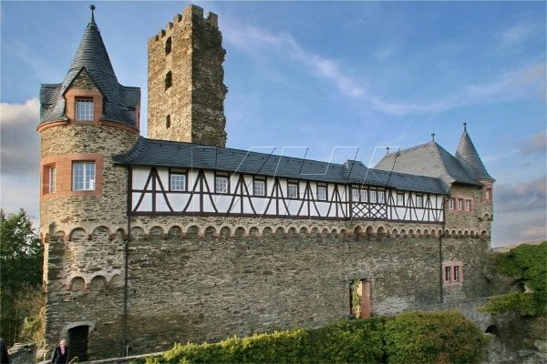 Some want to turn the premises into a hotel or office space for architects, others are looking for a tax break, yet others want to buy back a castle that was once home to their aristocratic family. Photo: Vermittlung historischer Immobilien oHG