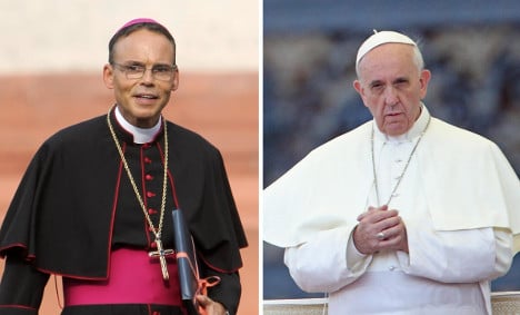 'Bling bishop' meets with Pope for crisis talks
