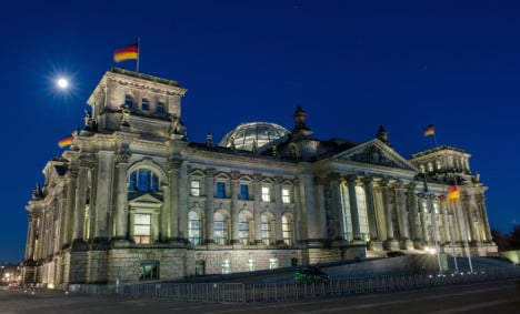 German public finances in black for second year