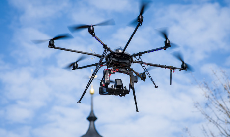 German tourists detained for Kremlin drone flight