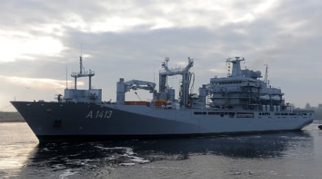 Berlin extends border checks as Nato launches sea patrol