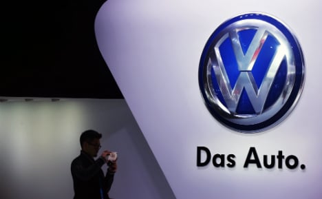 Volkswagen to pay out billions to avoid court