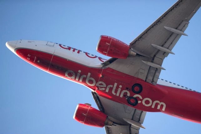 German investor bids €500 million to buy up Air Berlin