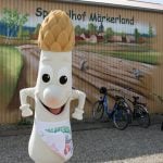 Spargelzeit! Sunshine kicks off asparagus season in Germany