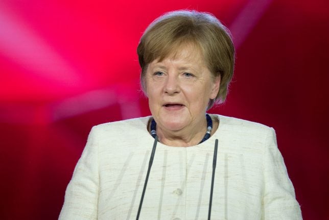 Merkel denounces new anti-Semitism from Arab refugees