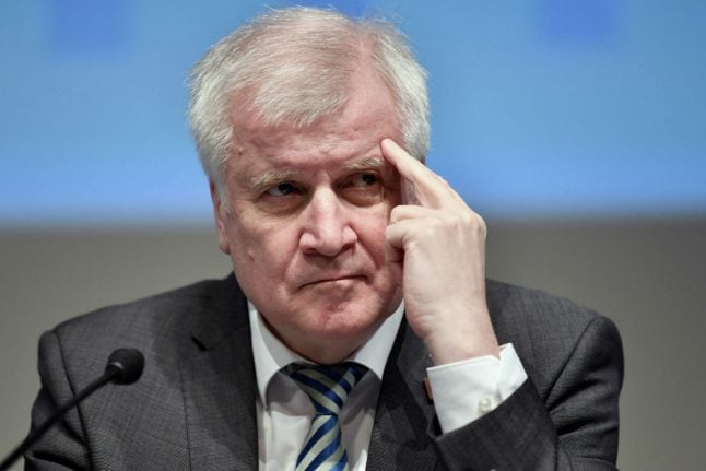 Nearly two thirds of voters think Seehofer 'intolerable'