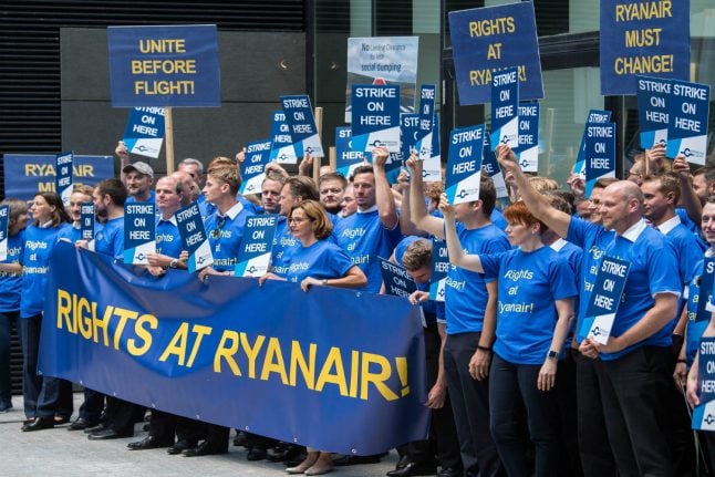 German pilots strike 'cornerstone' deal with Ryanair