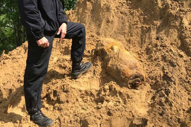 Hundreds evacuated as World War II bomb found north of Berlin