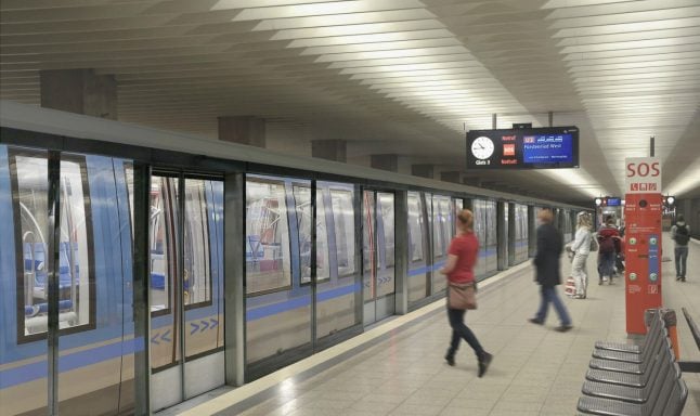 Munich plans platform screen doors on U-Bahn amid security debates