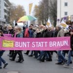 Thousands march in Hanover to protest far-right demo