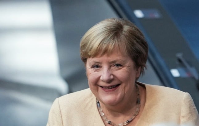German election 2021: Merkel backs Laschet as CDU lags behind in polls
