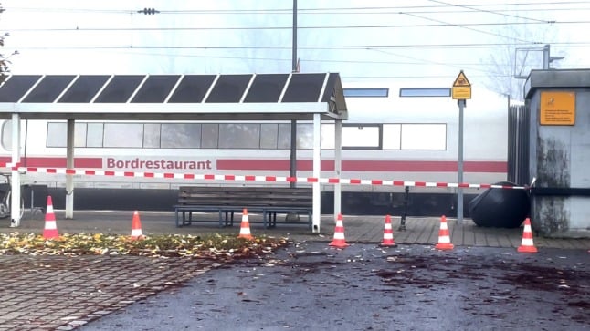 Islamist motive possible in German train knife attack: prosecutors
